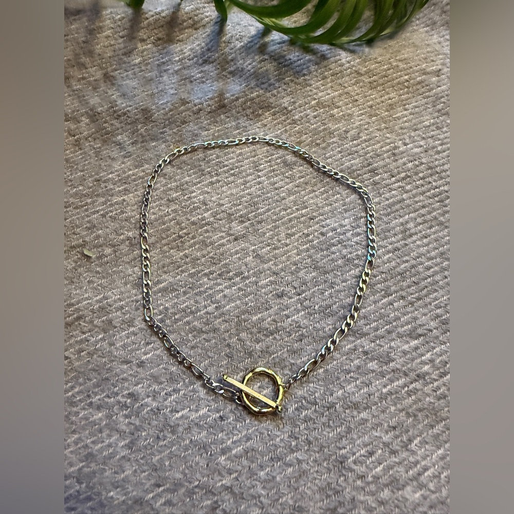 Two-Tone Toggle Chain Necklace - Gold & Silver
